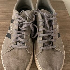 Adidas Men’s Sneakers FW3701 Gray Canvas Low Top Shoes Size 11.5 Casual